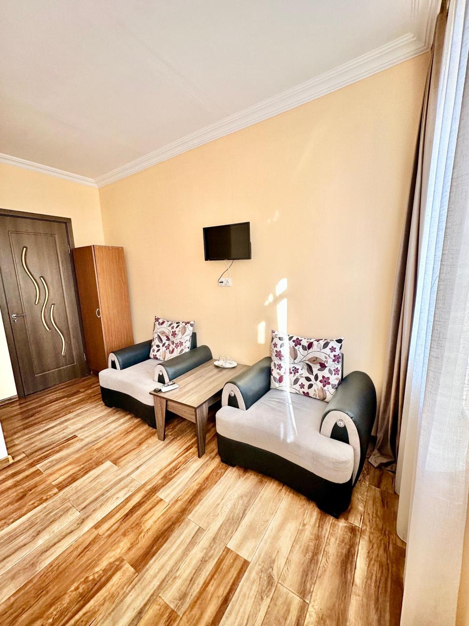 Old Clty Hotel Batum Dış mekan fotoğraf