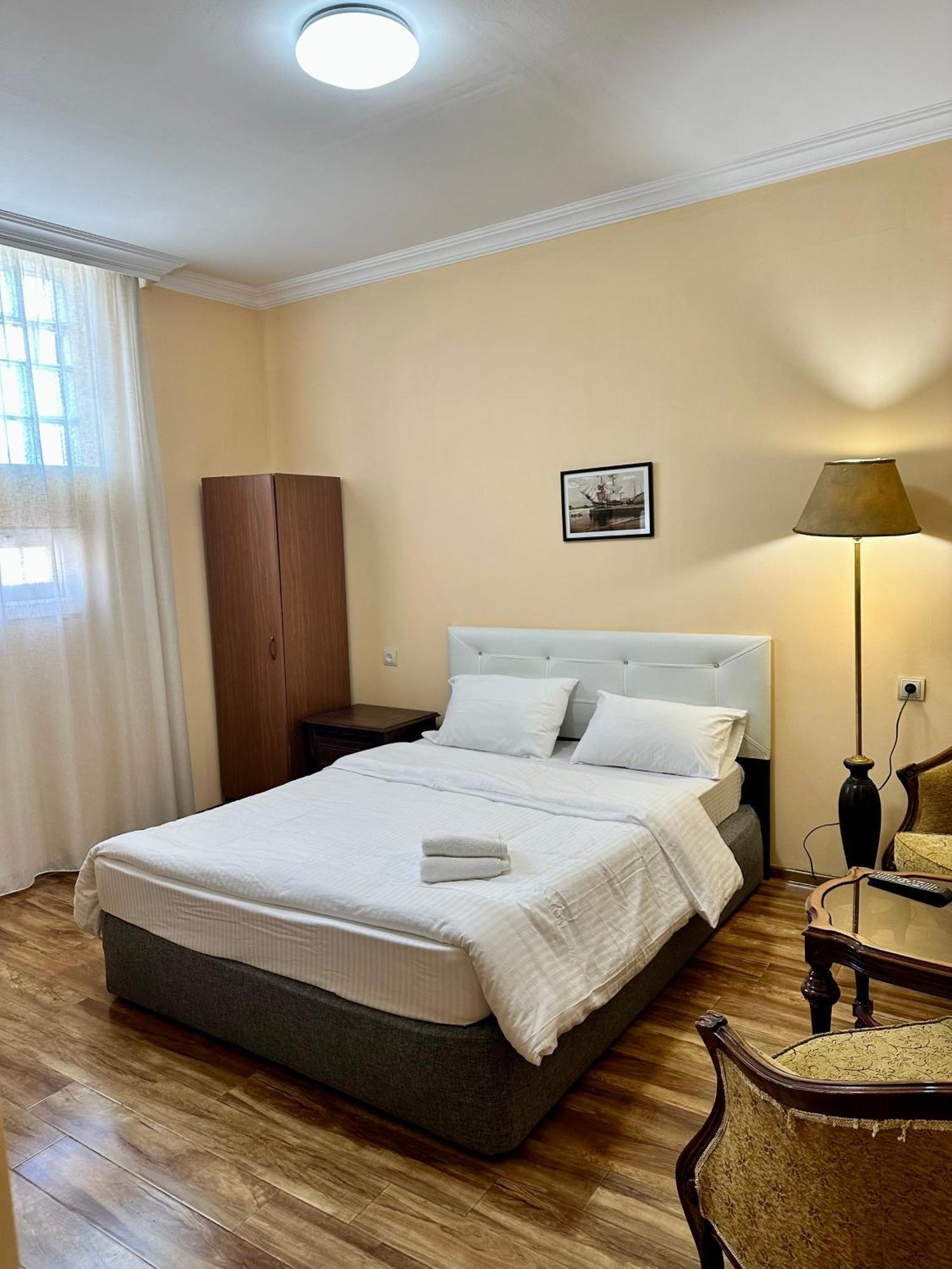 Old Clty Hotel Batum Dış mekan fotoğraf